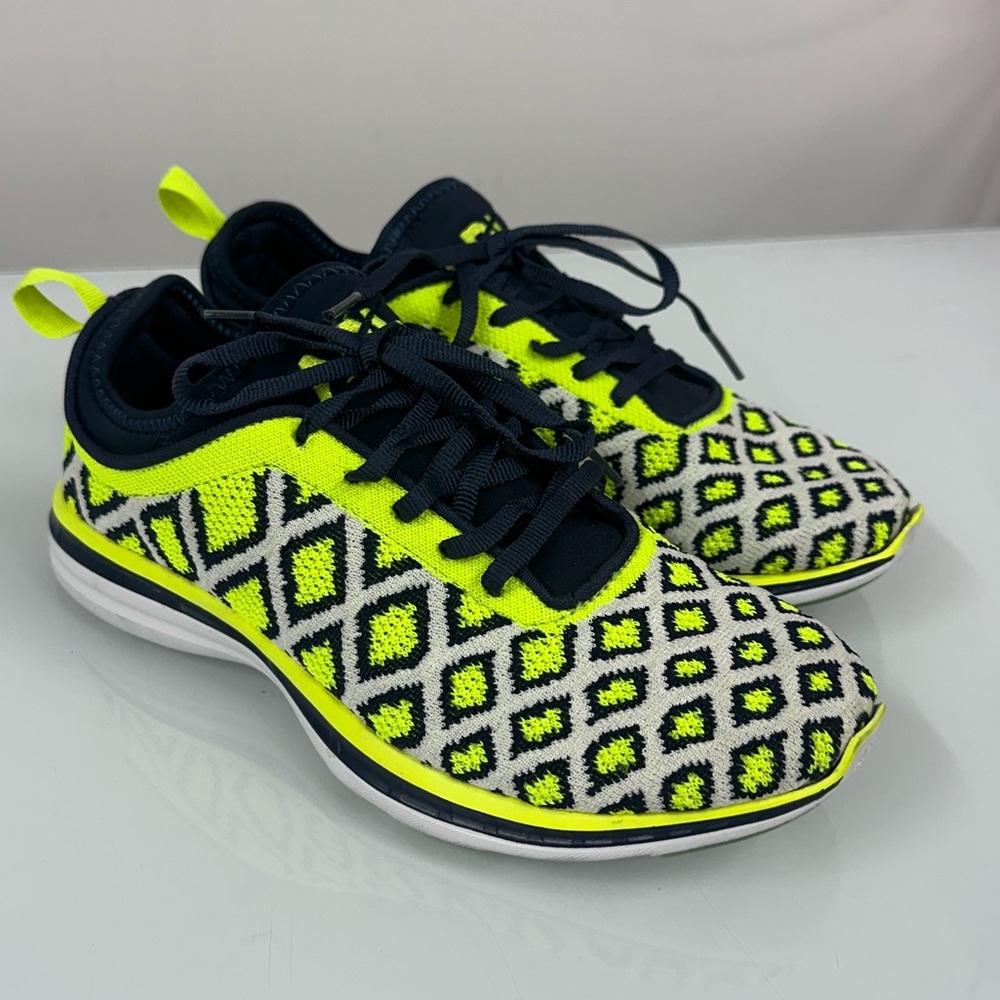 APL techloom phantom neon yellow and navy shoes 7.5